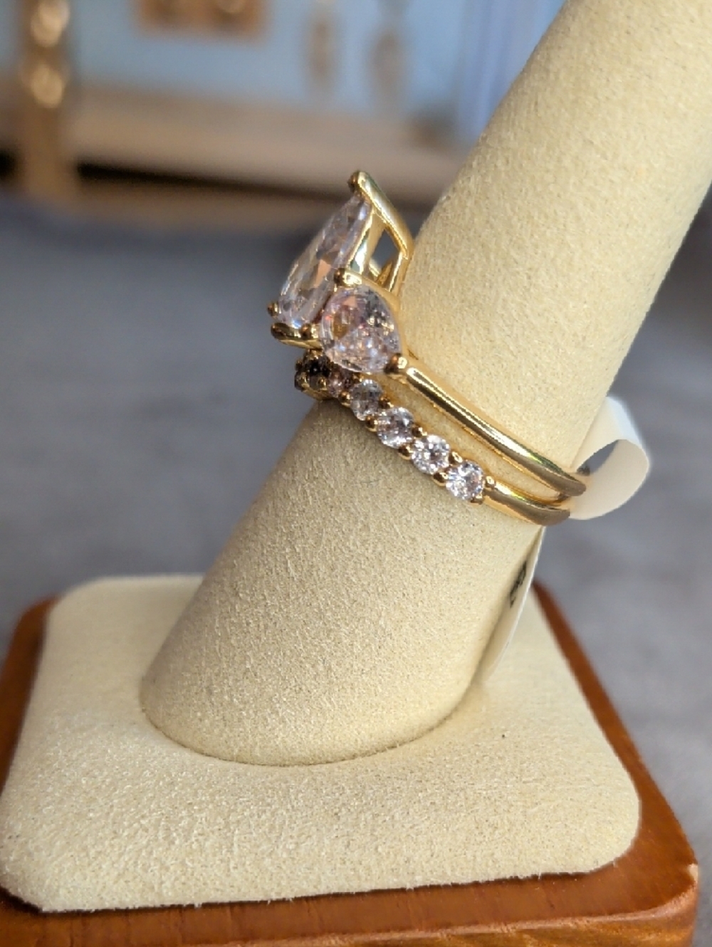 Wedding Set: Gold Fill Pear Cubic Zirconia Crown Ring Size 8 - Picture 3 of 8